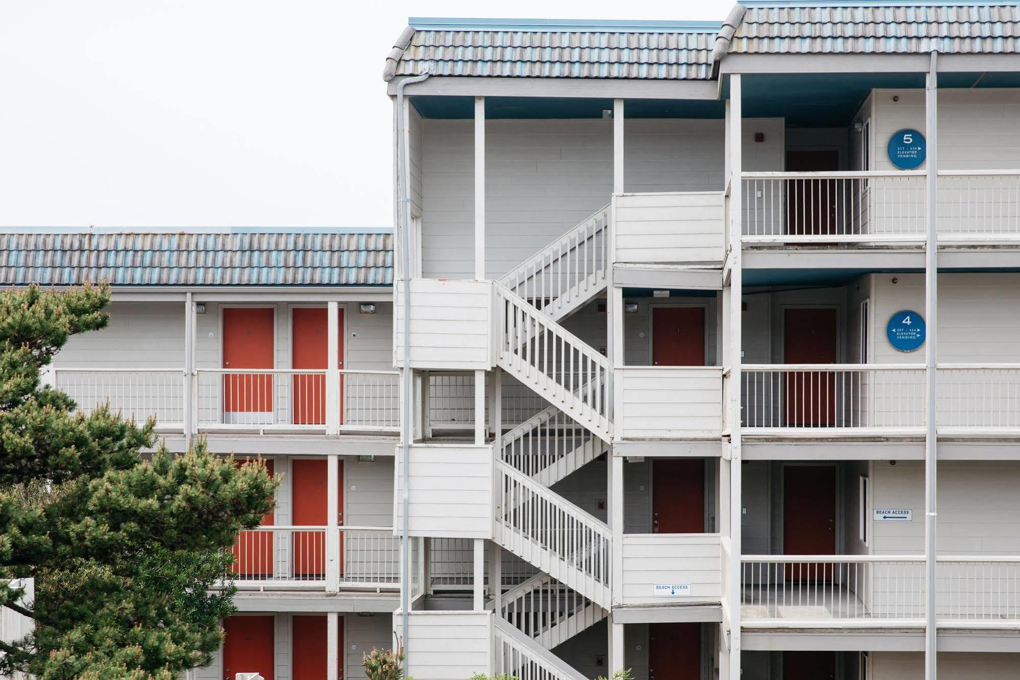 Surftides Hotel Lincoln City Eksteriør bilde